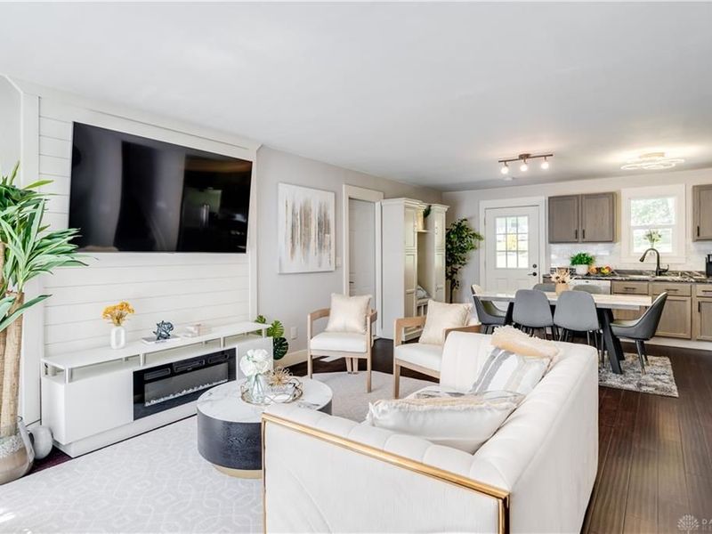 11449 Framingham Drive, Forest Park, OH 45240 Photo 9