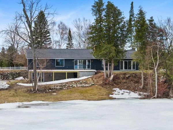 7645 Mulberry Lane, Charlevoix, MI 49720