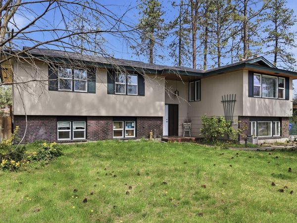 318 W Spruce Ct, Spokane, WA 99218