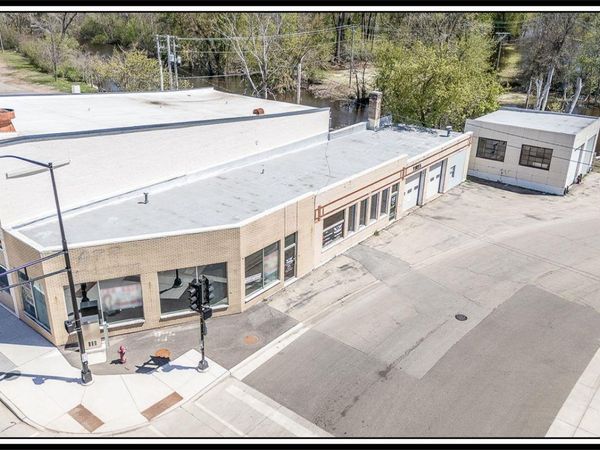 200 PEARL STREET, New London, WI 54961