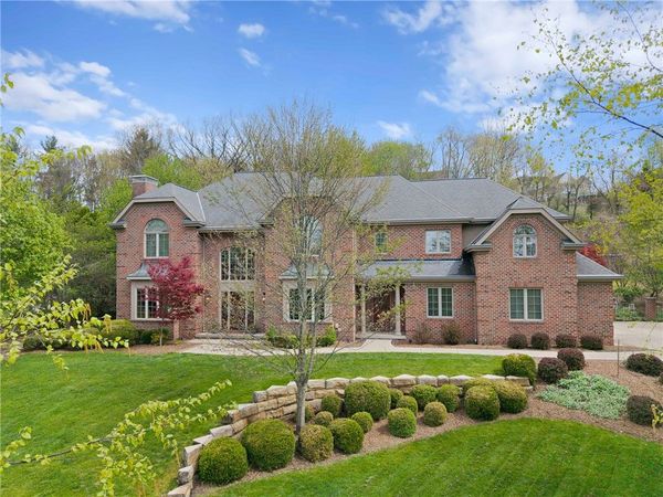 508 Salem Hts Drive, Gibsonia, PA 15044