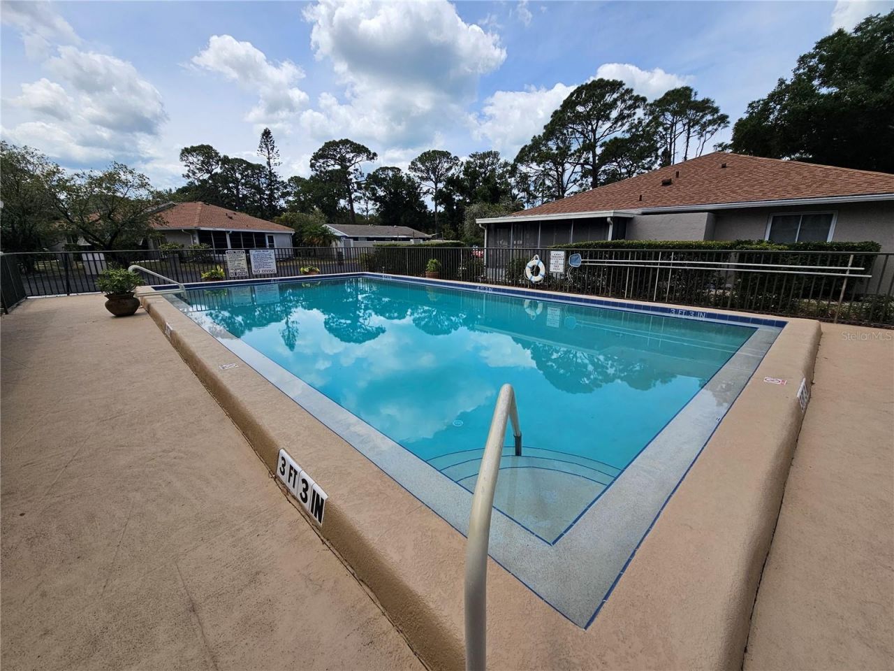 659 N Jefferson Avenue, Unit 659, Sarasota, FL 34237 Photo