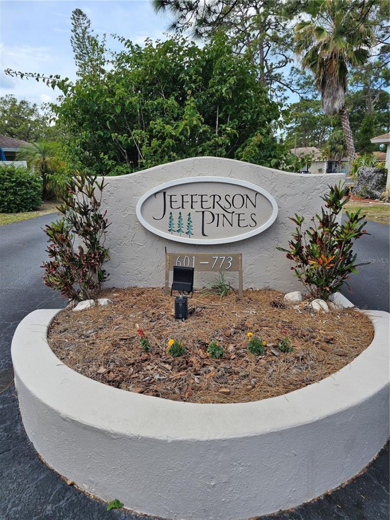659 N Jefferson Avenue, Unit 659, Sarasota, FL 34237 Photo
