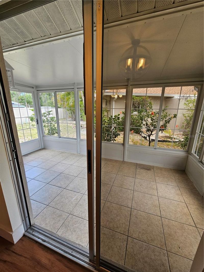 659 N Jefferson Avenue, Unit 659, Sarasota, FL 34237 Photo