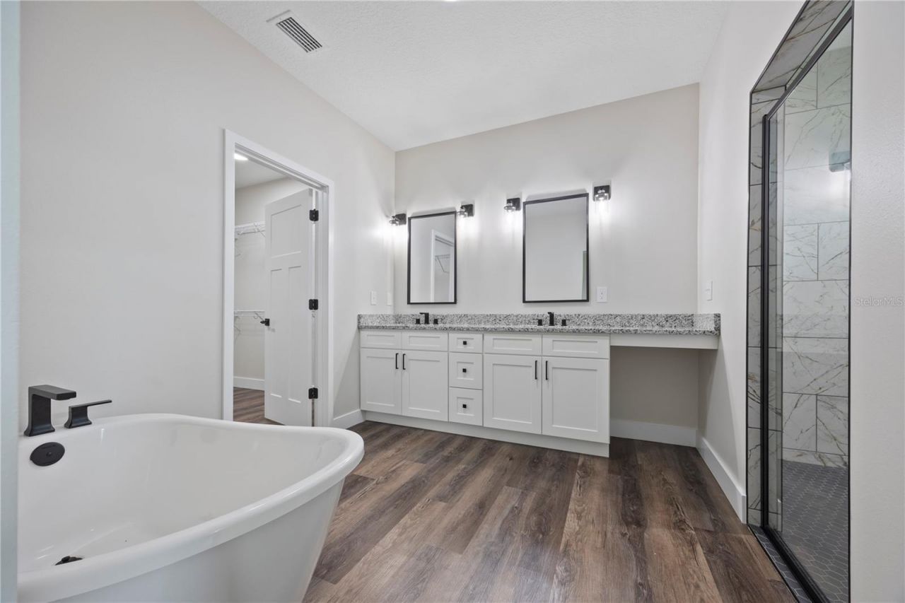 151 SW Scott Place , Lake City, FL 32024 Photo