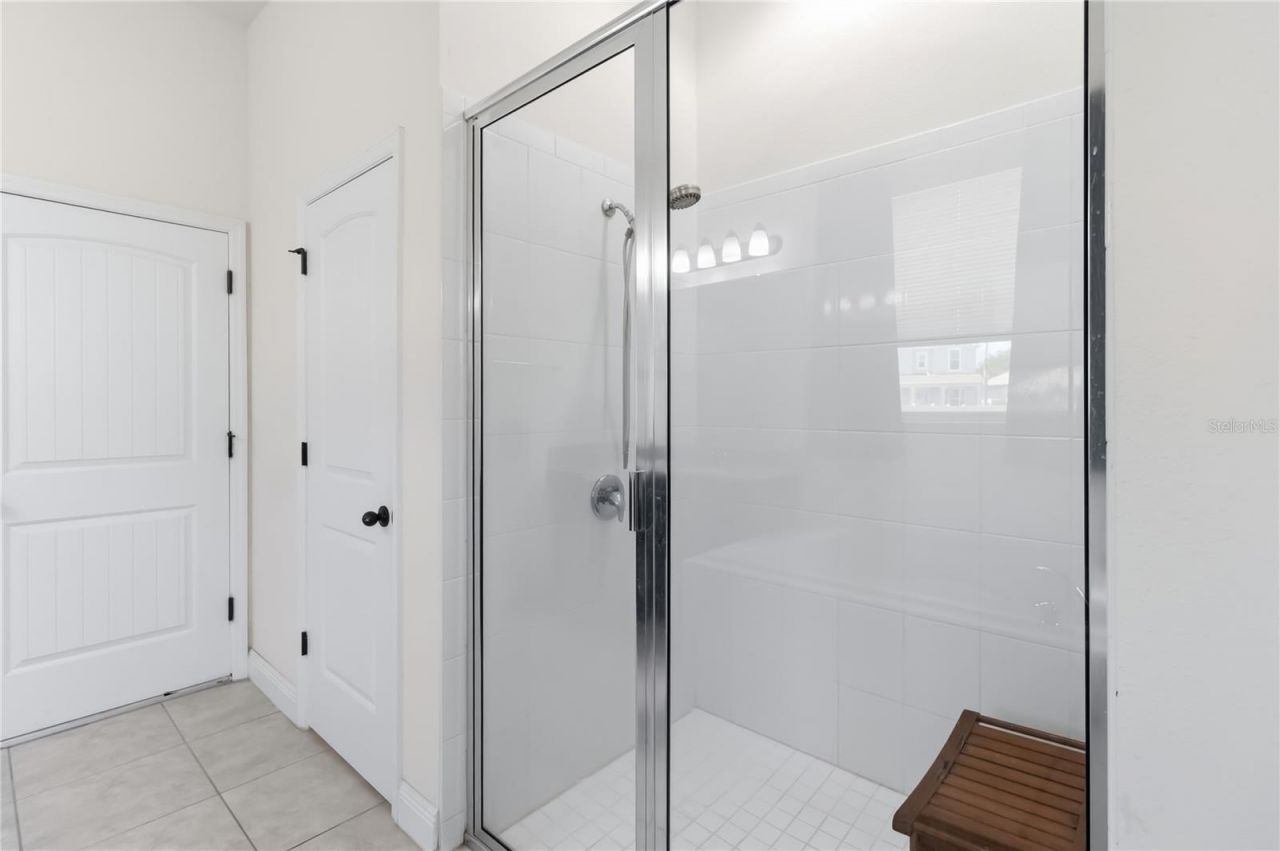 659 Red Haven Lane , Oviedo, FL 32765 Photo