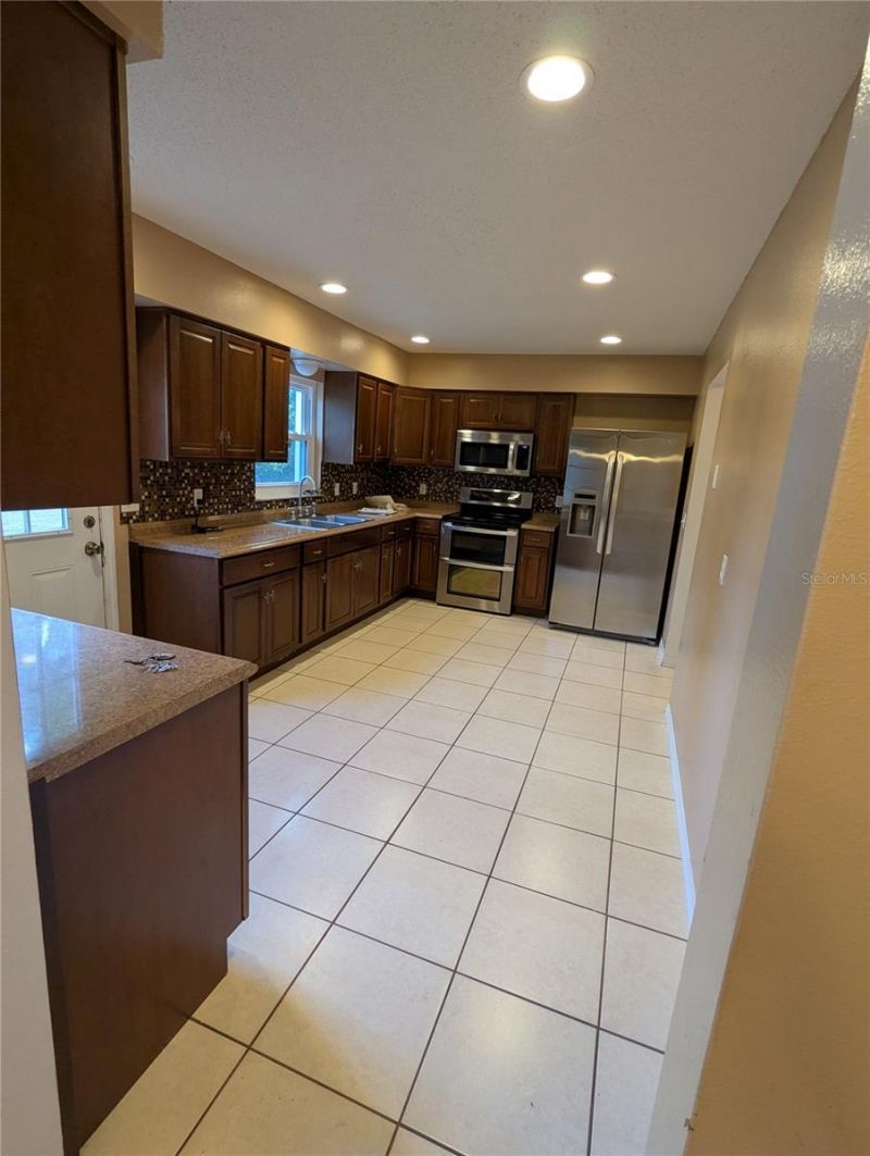 37544 Tucker Road, Zephyrhills, FL 33541 Photo