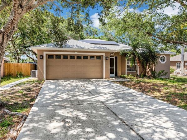 2757 FEIFFER CIRCLE , SARASOTA, FL 34235