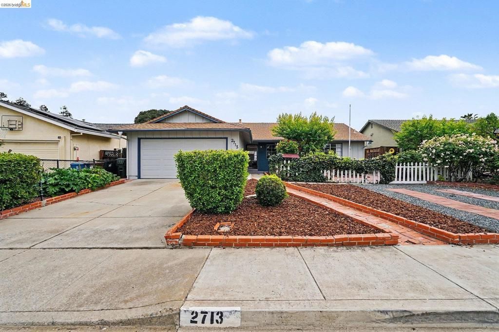 2713 Del Oro Cir, Antioch, CA 94509 Main Photo