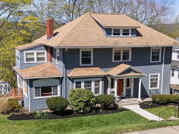 28 Maplewood Rd, Worcester, MA 01602