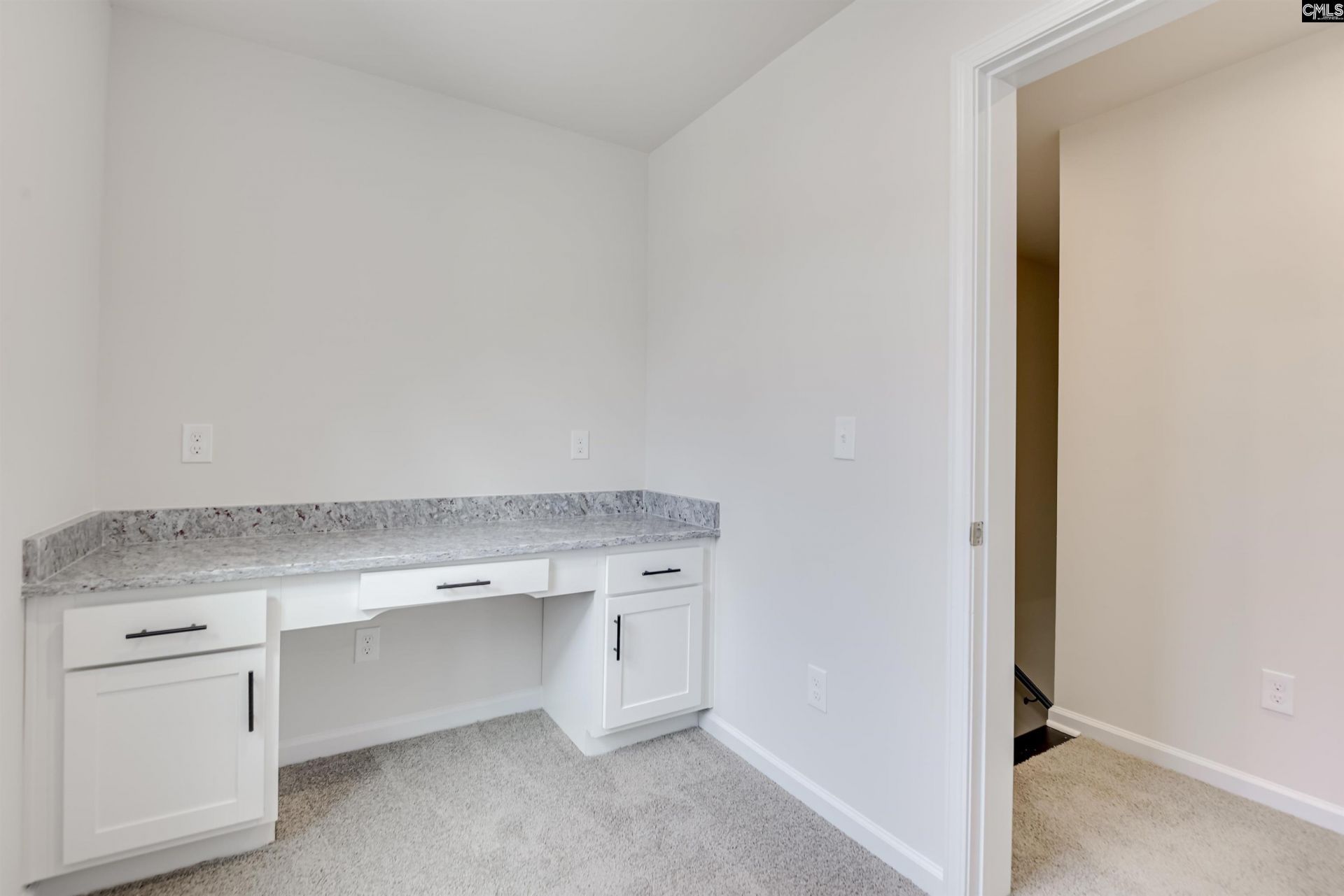 163 Bloomsbury Drive  Photo 14