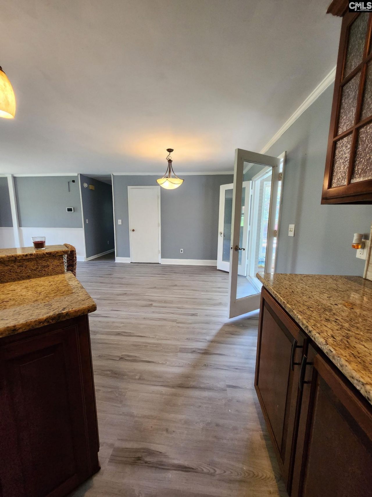 358 Wildwood Lane Photo 9
