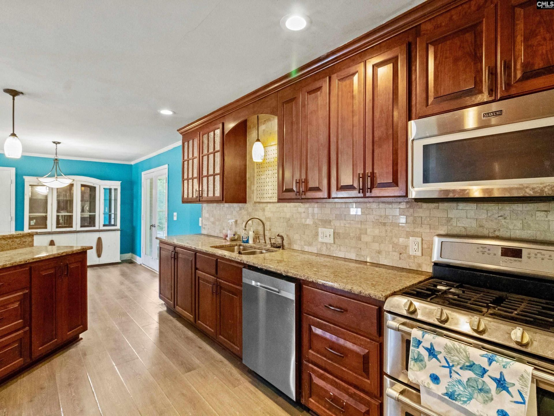 358 Wildwood Lane Photo 9