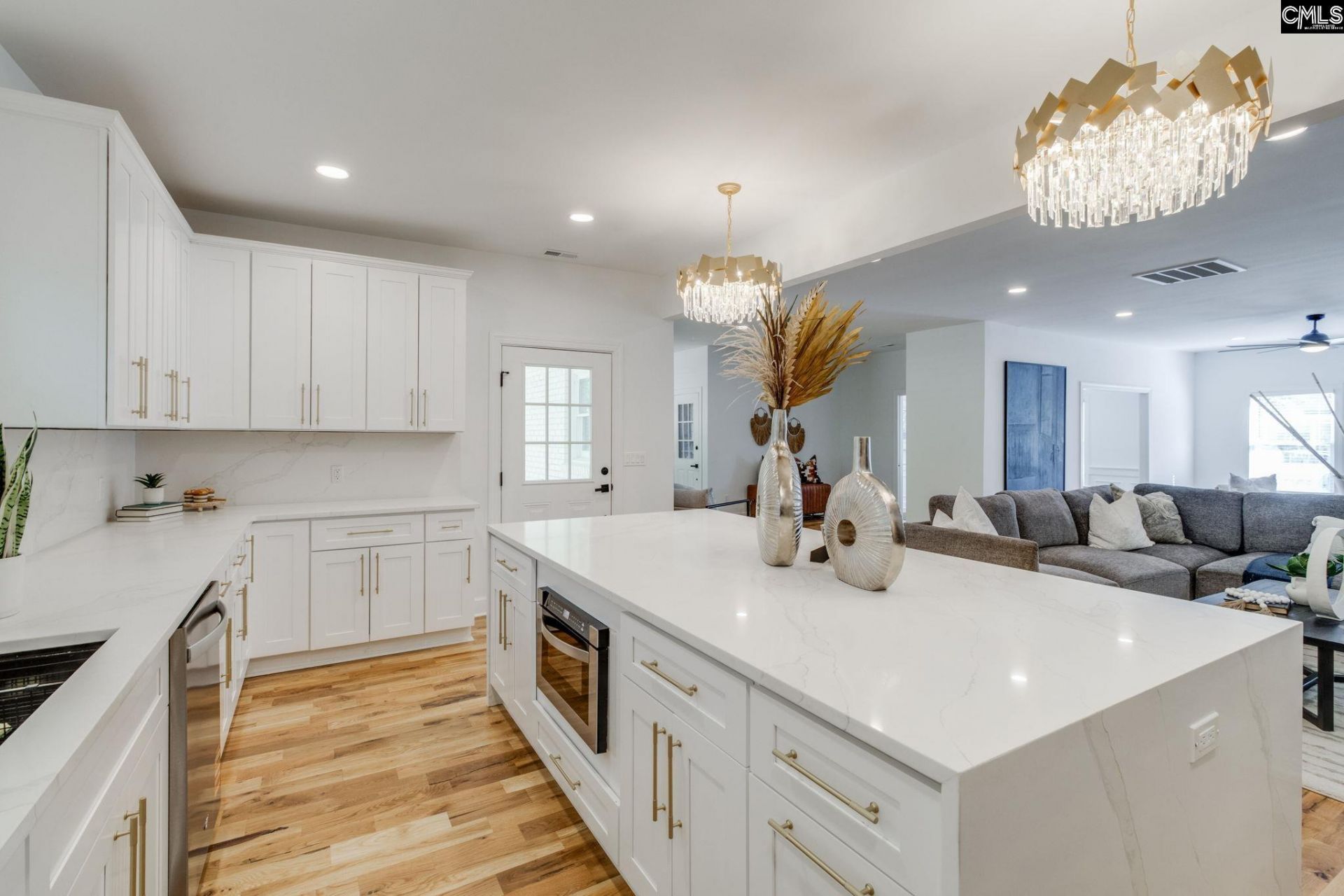 108 Scotland Court Photo 14