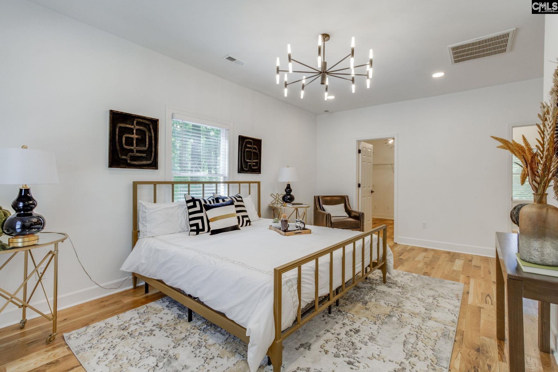 108 Scotland Court Photo 19