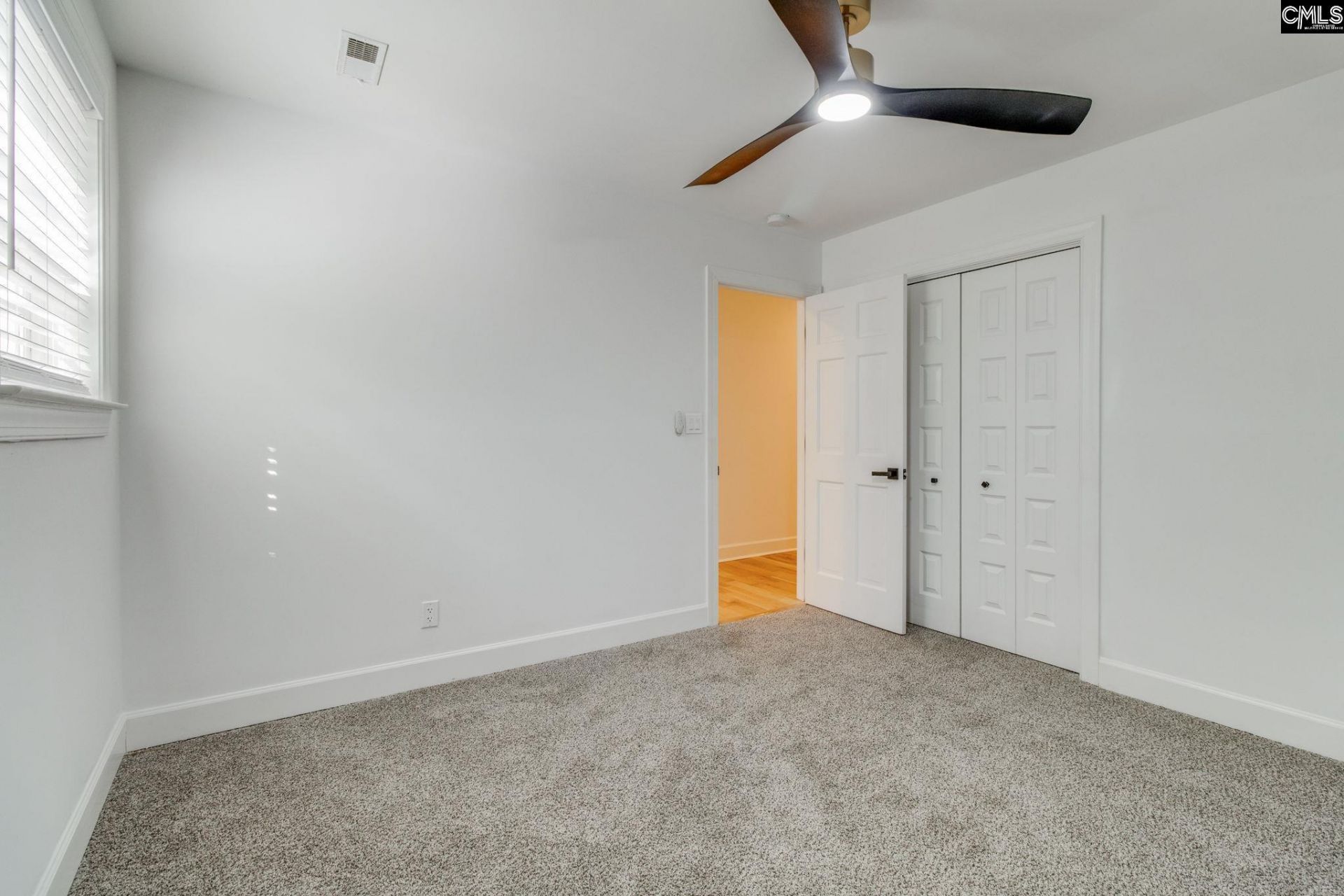 108 Scotland Court Photo 34