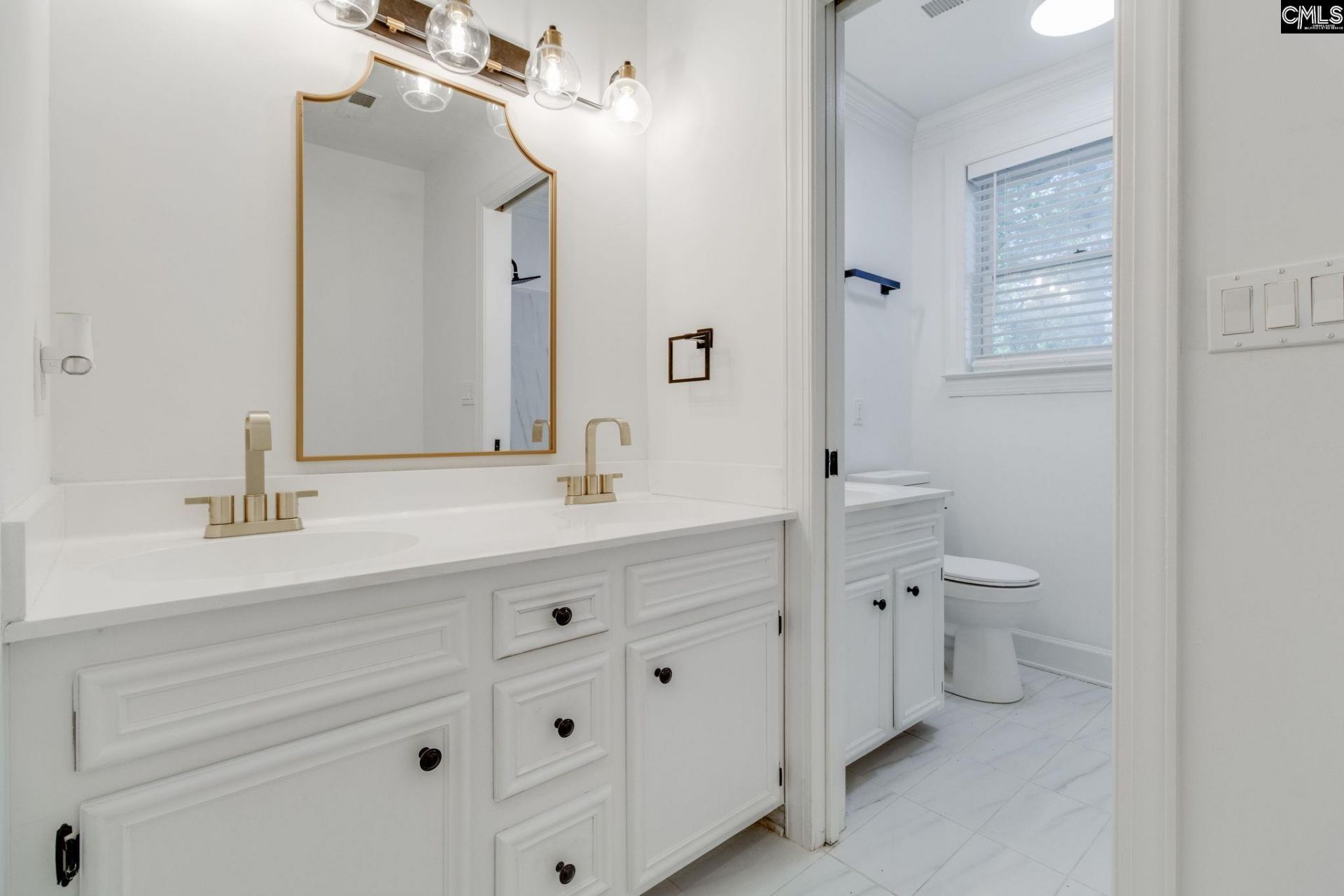 108 Scotland Court Photo 42