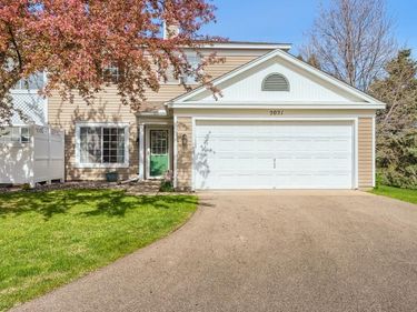 2021 Southcross Drive W, Unit 105, Burnsville, MN 55306