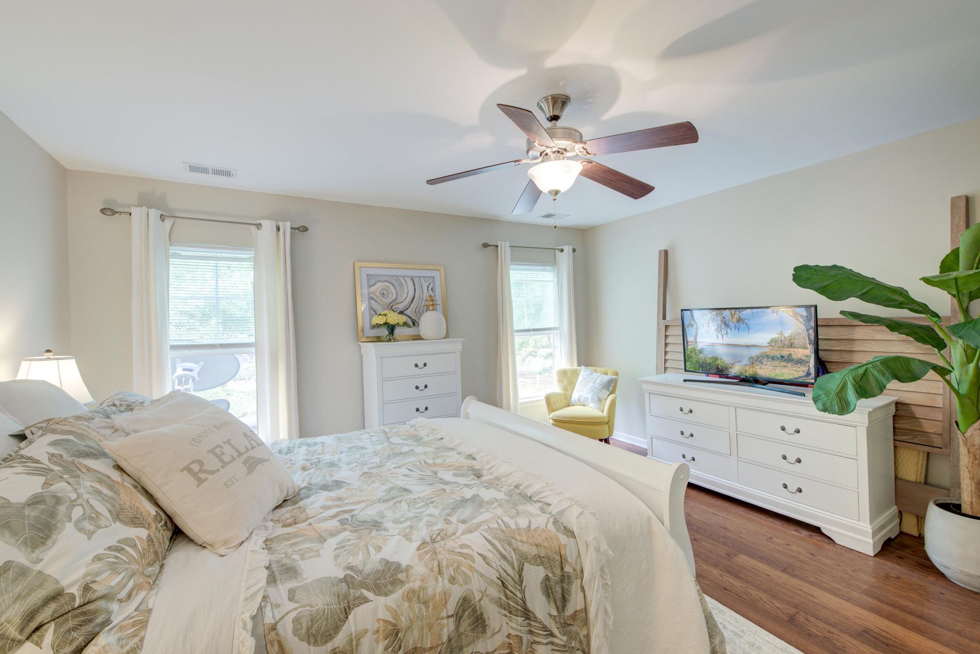 7891 Champion Way Photo 18