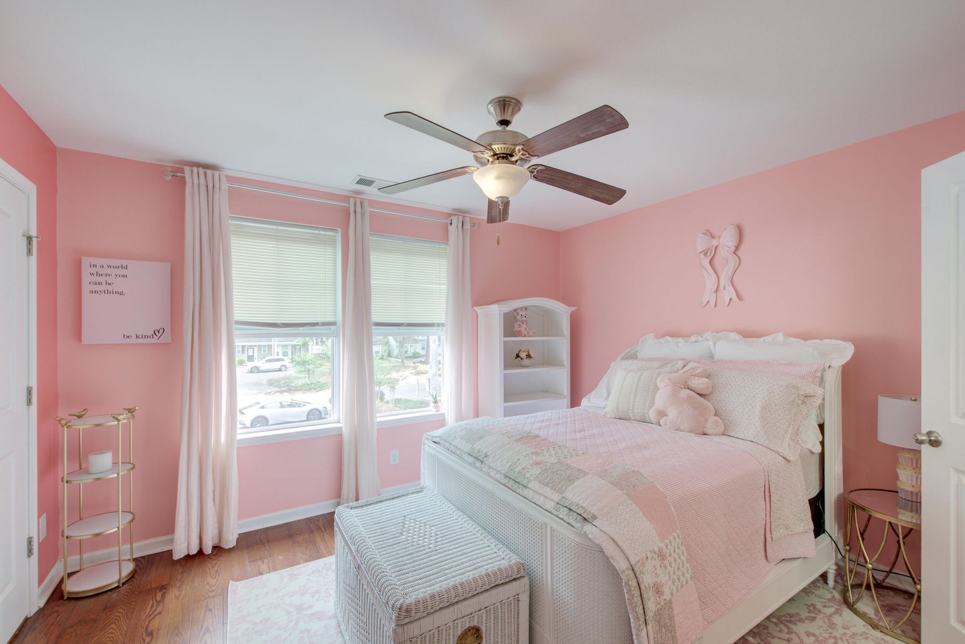 7891 Champion Way Photo 22