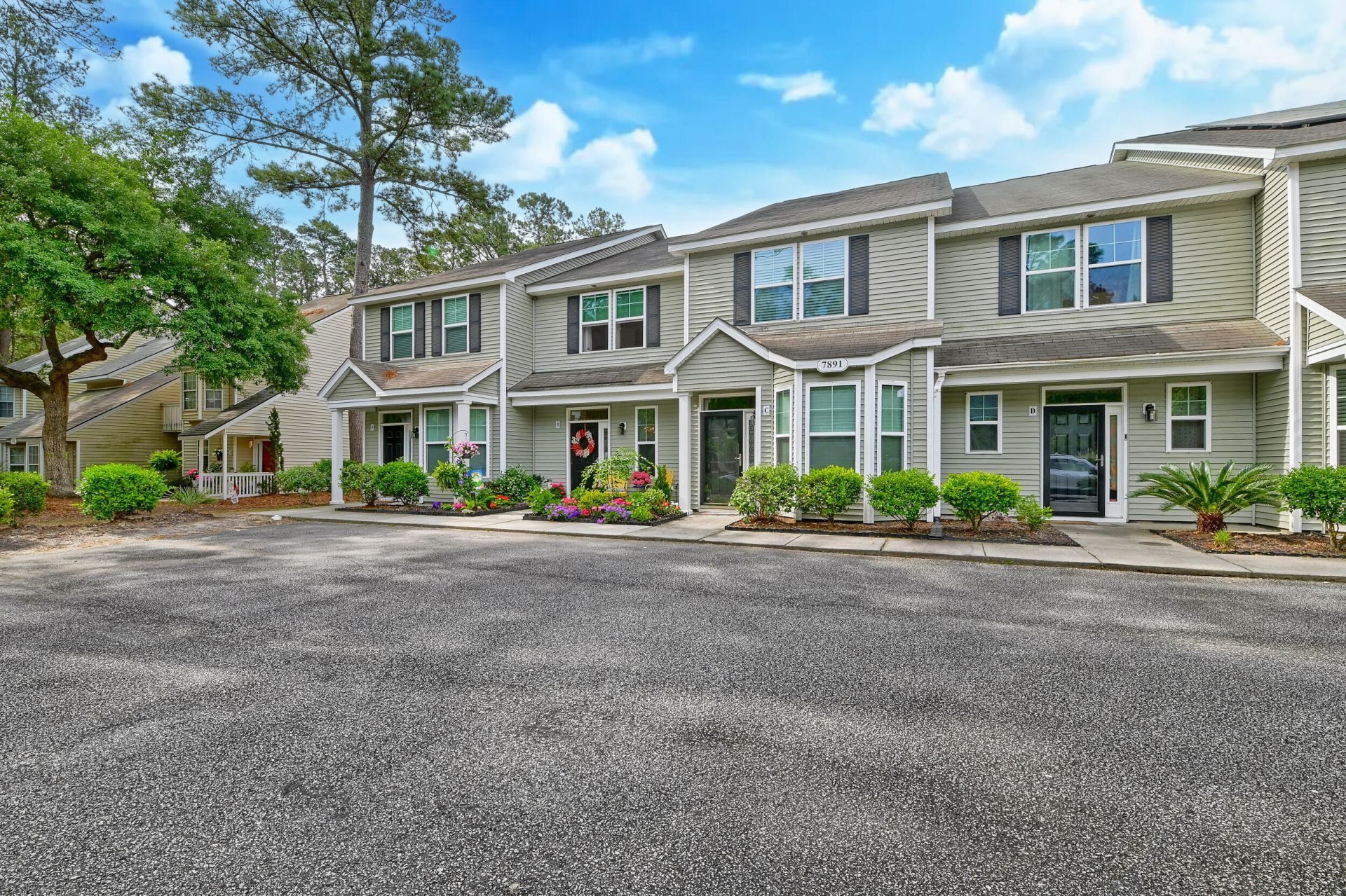 7891 Champion Way Photo 40