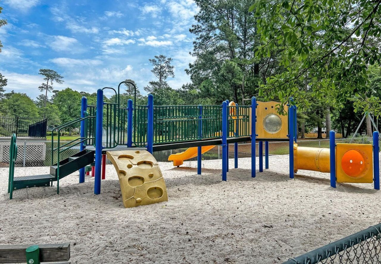 7891 Champion Way Photo 41