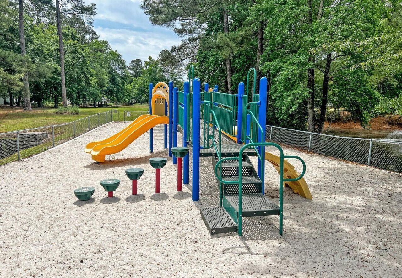 7891 Champion Way Photo 42