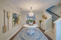 7891 Champion Way photo 4