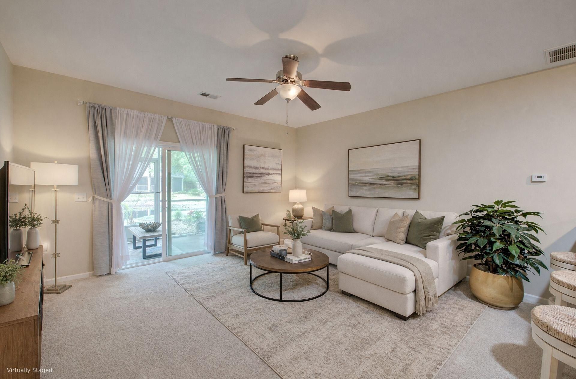 7891 Champion Way Photo 6