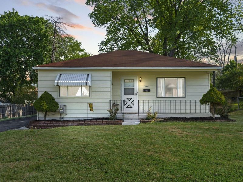 656 Mayhill Road, Springfield, OH 45504 Photo 2