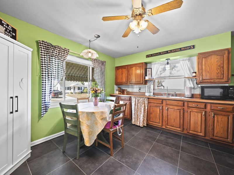 656 Mayhill Road, Springfield, OH 45504 Photo 7