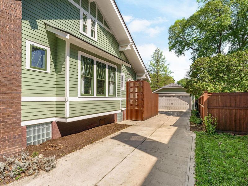 54 Webster Park Avenue , Columbus, OH 43214 Photo 32