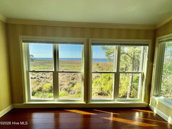 9134 Riverview Drive , New Bern, NC 28560