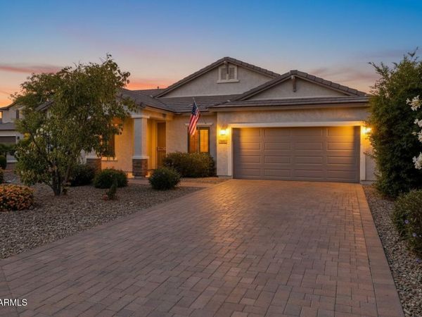 3066 E SANTA FE Lane, Gilbert, AZ 85297