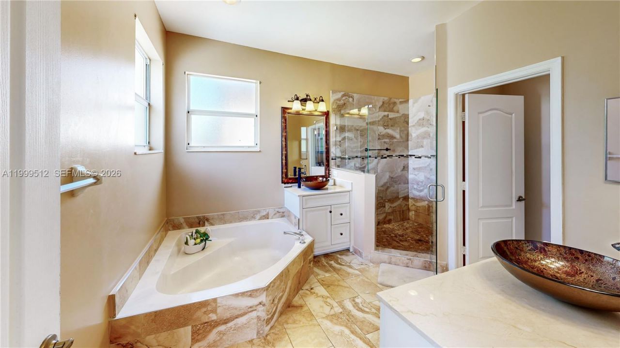 2215 Portofino Ave, Homestead, FL 33033 Photo