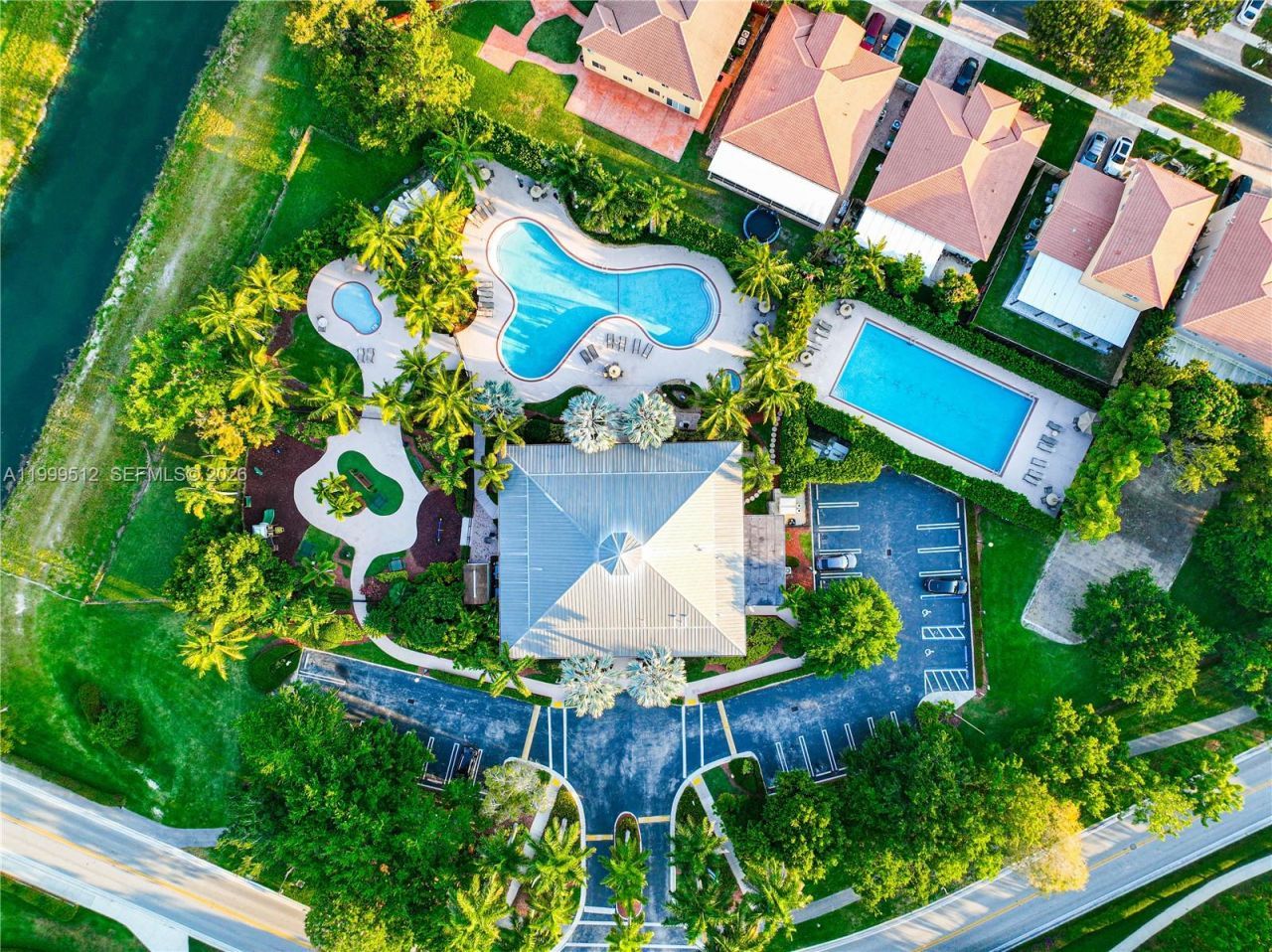 2215 Portofino Ave, Homestead, FL 33033 Photo