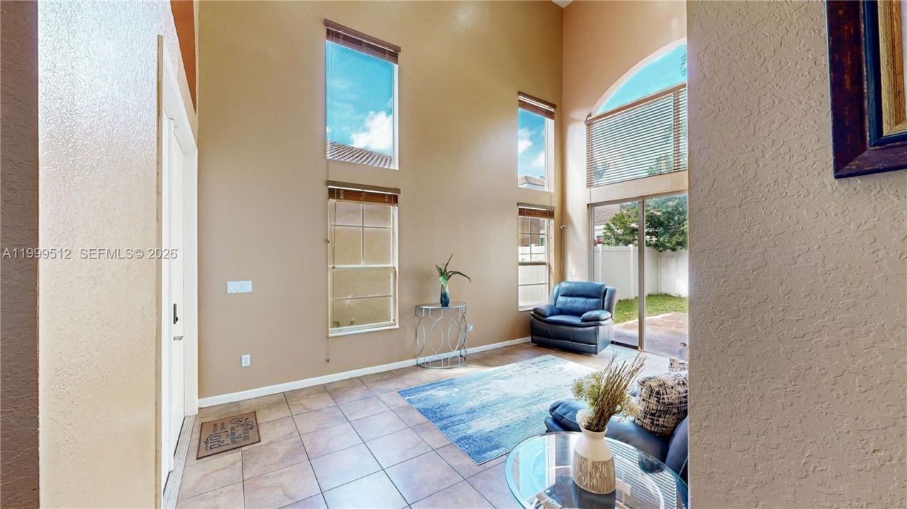 2215 Portofino Ave, Homestead, FL 33033 Photo