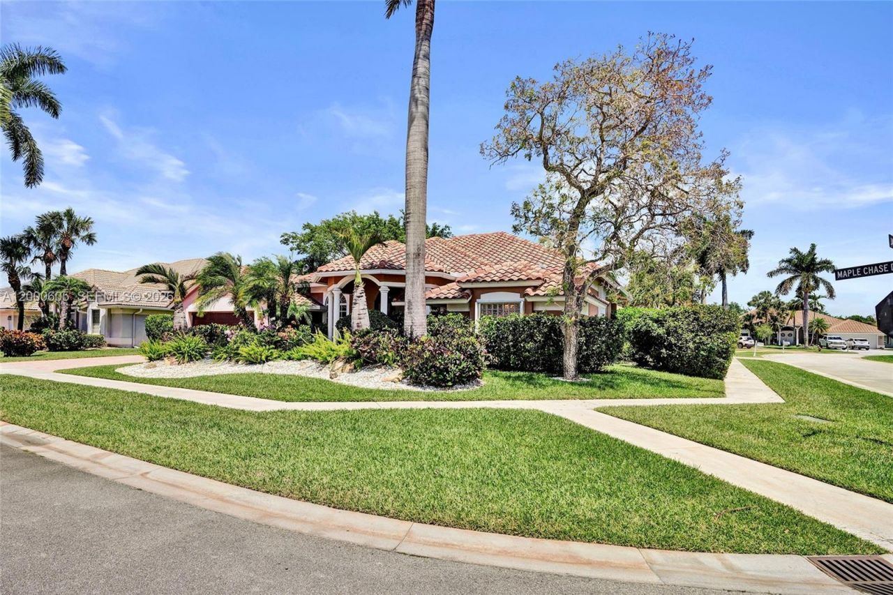 10799 Maple Chase Dr, Boca Raton, FL 33498 Photo