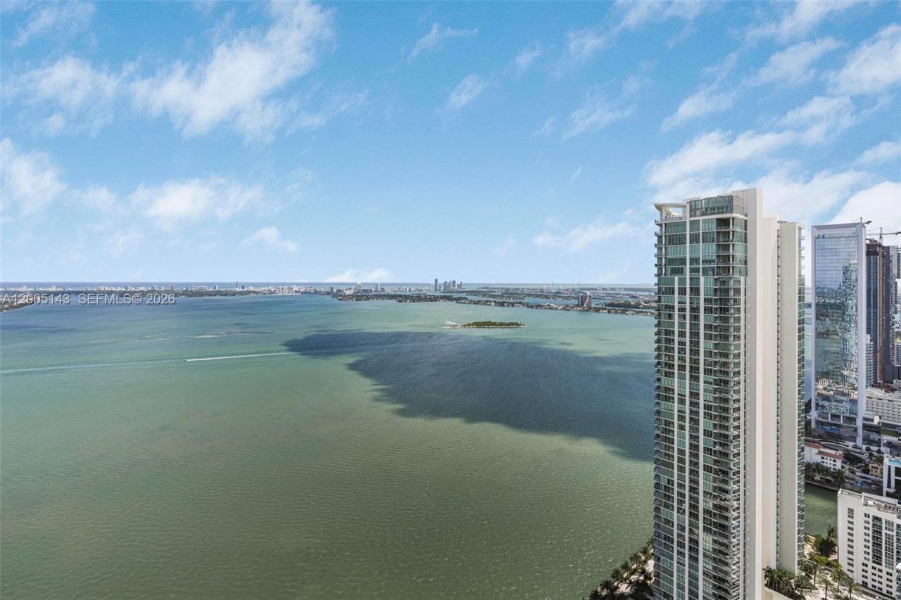 650 NE 32nd St, Unit 4903, Miami, FL 33137 Photo