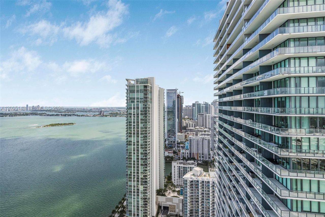 650 NE 32nd St, Unit 4903, Miami, FL 33137 Photo