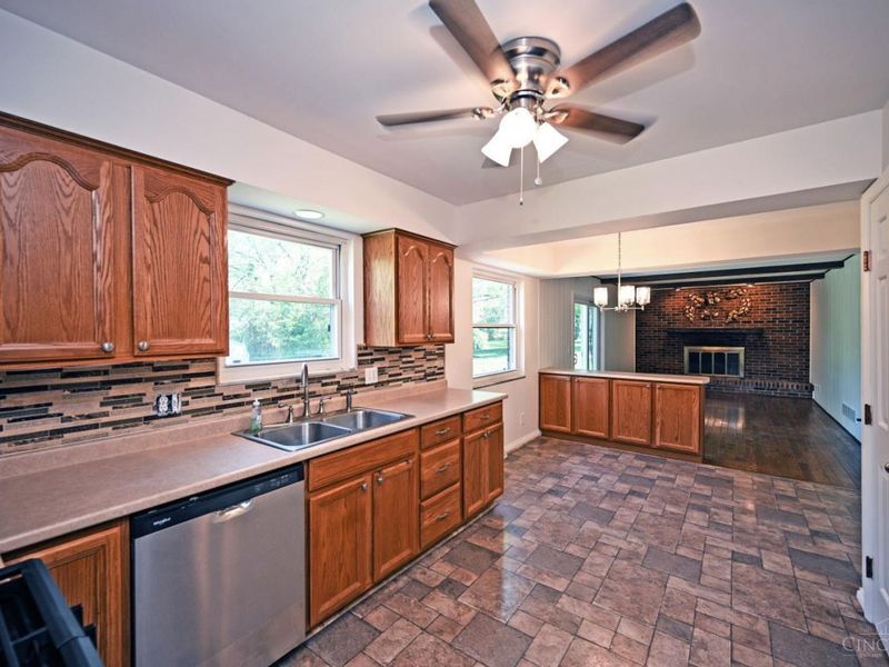 11282 Lincolnshire Drive, Cincinnati, OH 45240 Photo 13