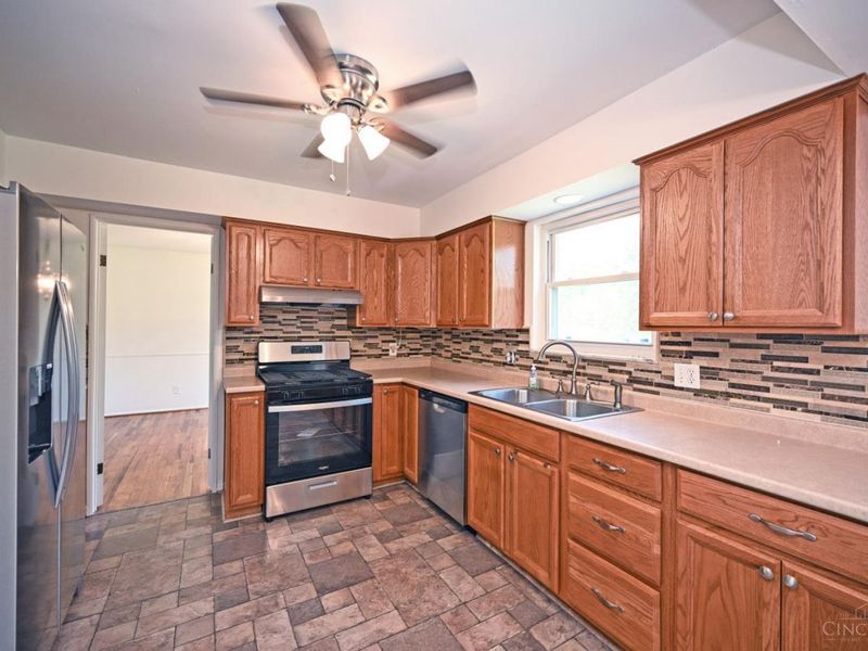 11282 Lincolnshire Drive, Cincinnati, OH 45240 Photo 14