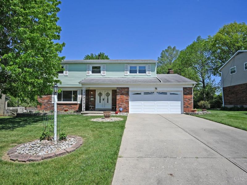 11282 Lincolnshire Drive, Cincinnati, OH 45240 Photo 2