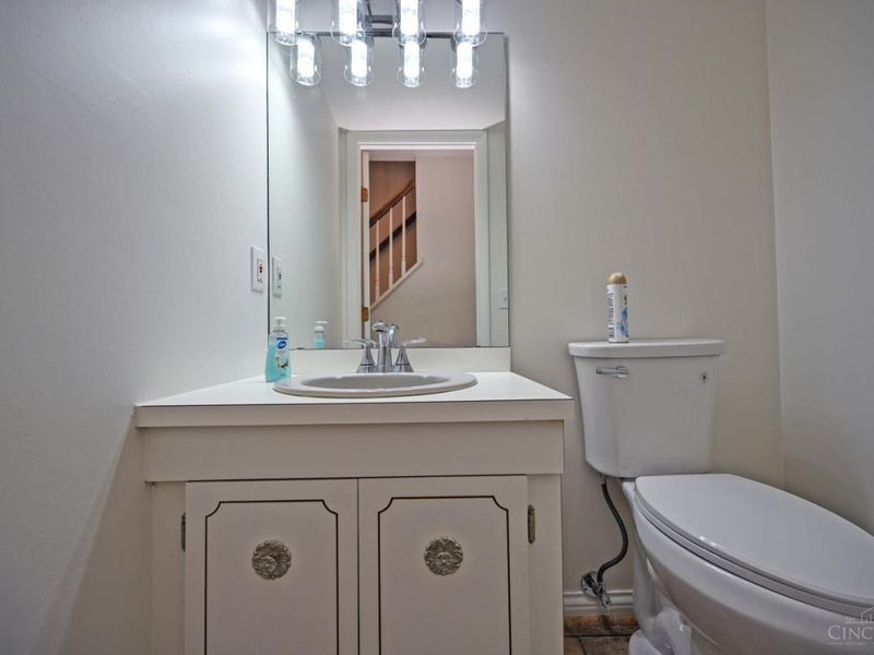 11282 Lincolnshire Drive, Cincinnati, OH 45240 Photo 22