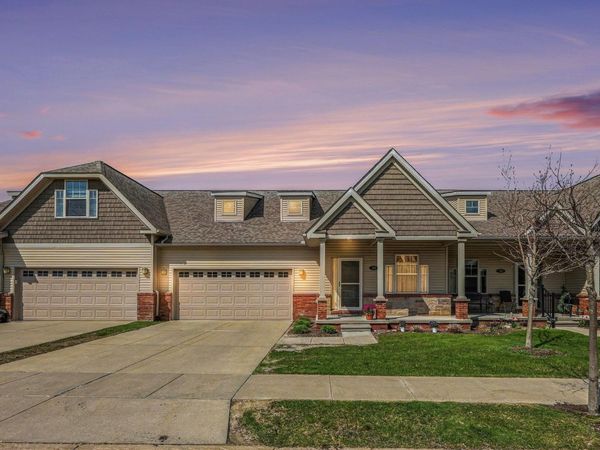 267 Victoria Drive, Dexter, MI 48130