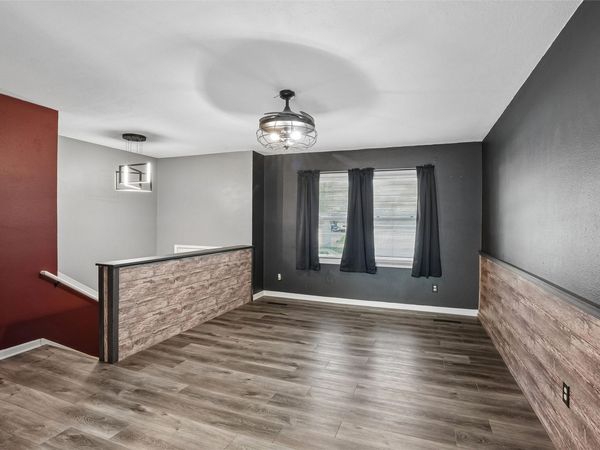 5805 SW 4th Street, Des Moines, IA 50315