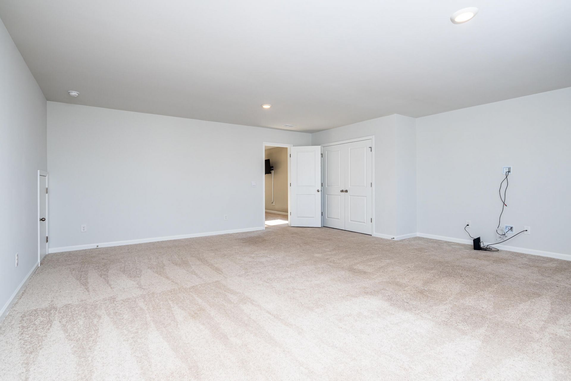 833 Kirby Court Photo 13