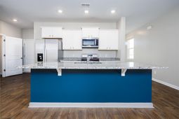 833 Kirby Court photo 4