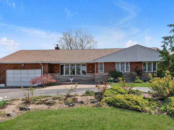 119 Ocean Avenue , Massapequa, NY 11758