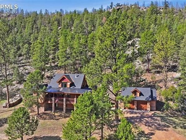 89 Ranch View Road, Florissant, CO 80816